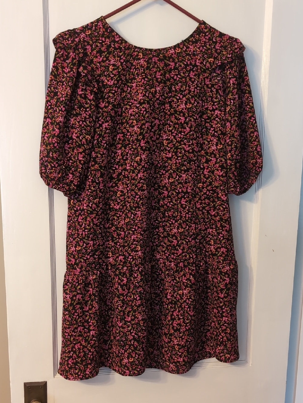 H & M Floral Mini Dress in Pink and Black Size S